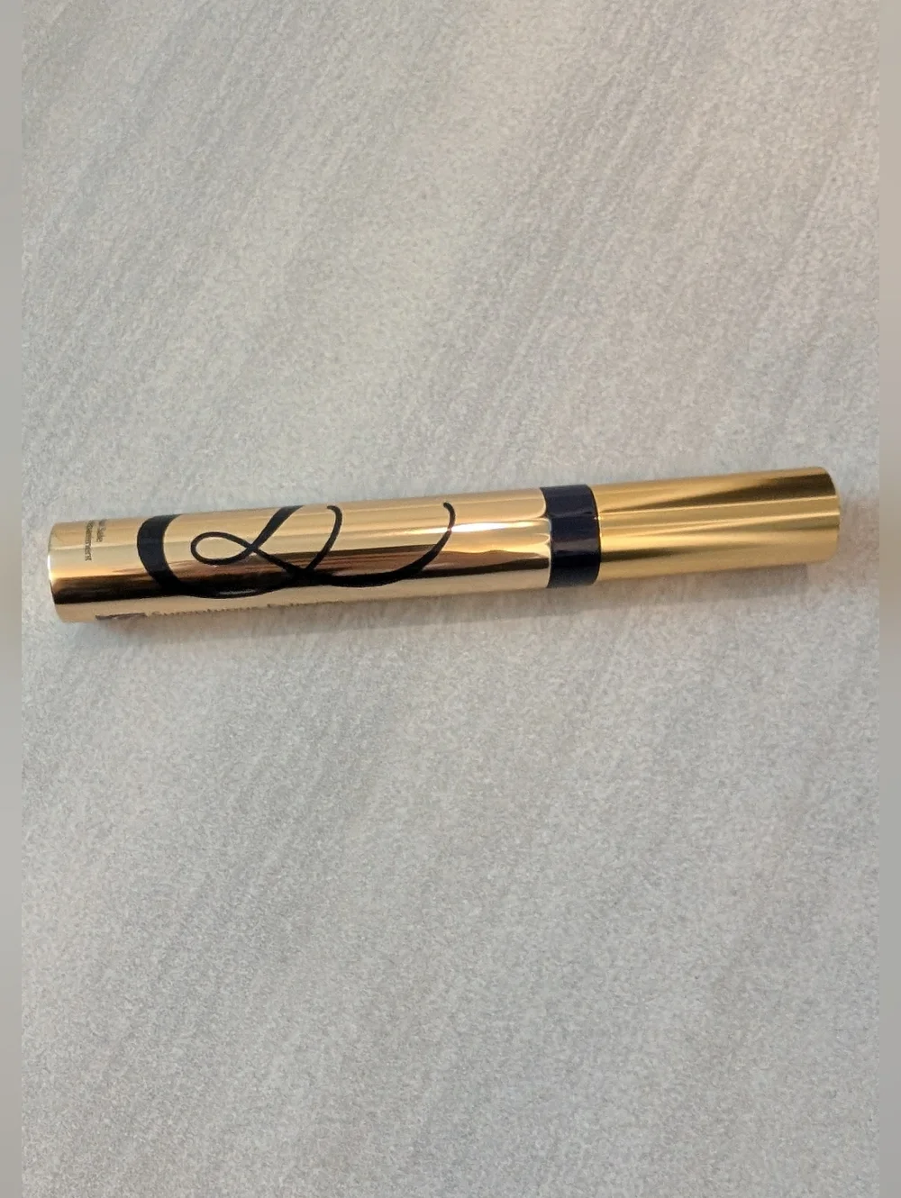 Estee Lauder Sumptuous Extreme Mascara
